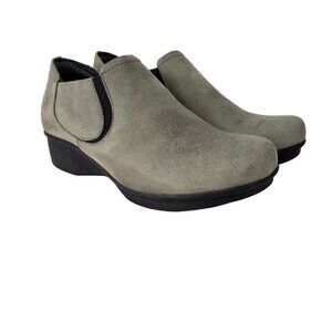 Dansko Lynn Gray Nubuck Leather Slip On Comfort Moc Shoes Womens 37 US 6.5-7